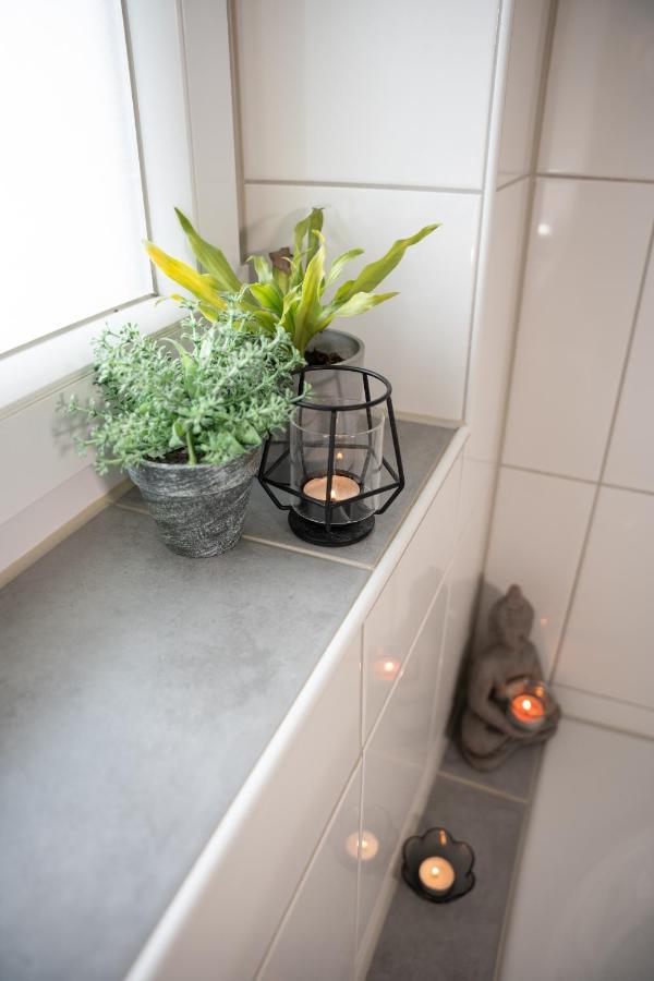 #2 Grosses Zimmer Mit Pool Und Garten Memmingen Luaran gambar