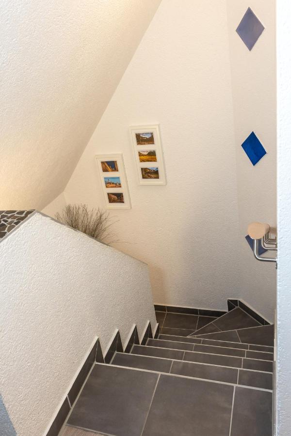 #2 Grosses Zimmer Mit Pool Und Garten Memmingen Luaran gambar